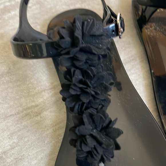 Patent thong sandals - Picture 4 of 4